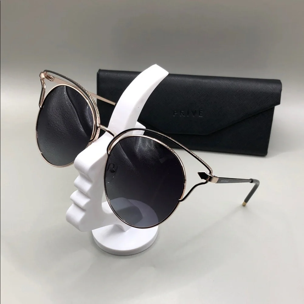 Prive Revaux - The Heartbreaker Cutout Cat-Eye Frame Round Lens Sunglasses